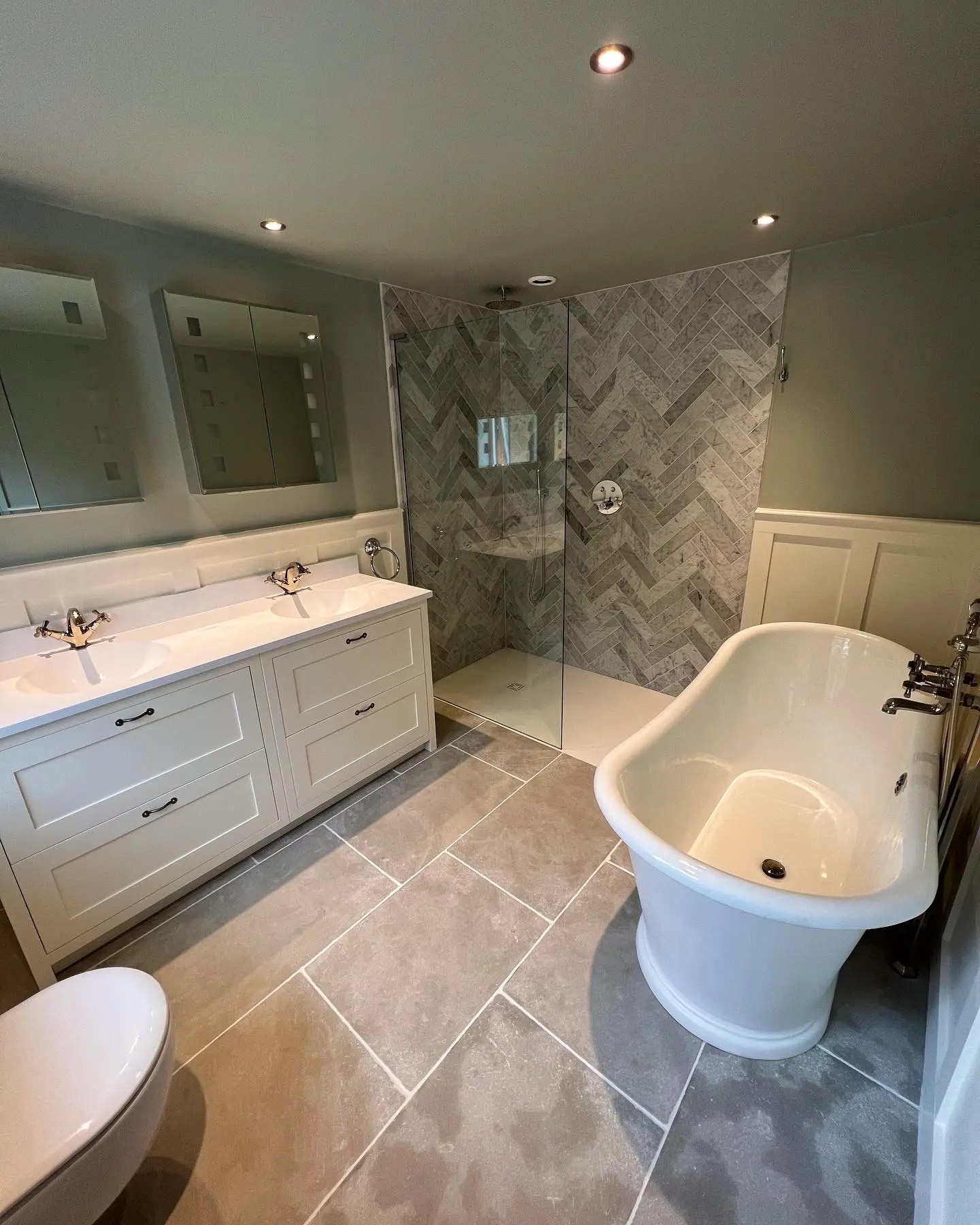 Bathroom in Charlecote, Warwickshire